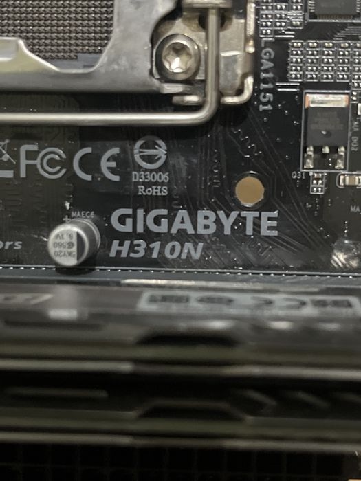 16gb DDR4, Gigabyte H310N mini-ITX материнка, ігровий комплект