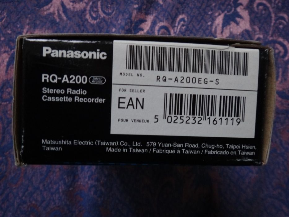 Panasonic RQ-A200 Portable stereo radio recording typu Walkman, Unikat