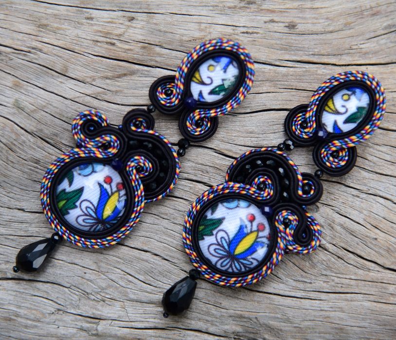 Kaszubskie hafty kolczyki sutasz