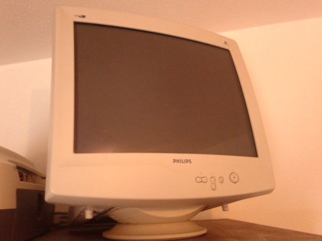 Monitor CRT Philips 19’’