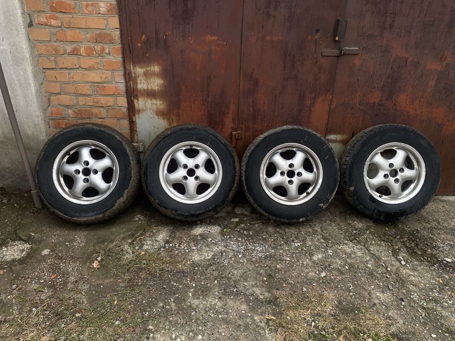 Титаны с колесами r14