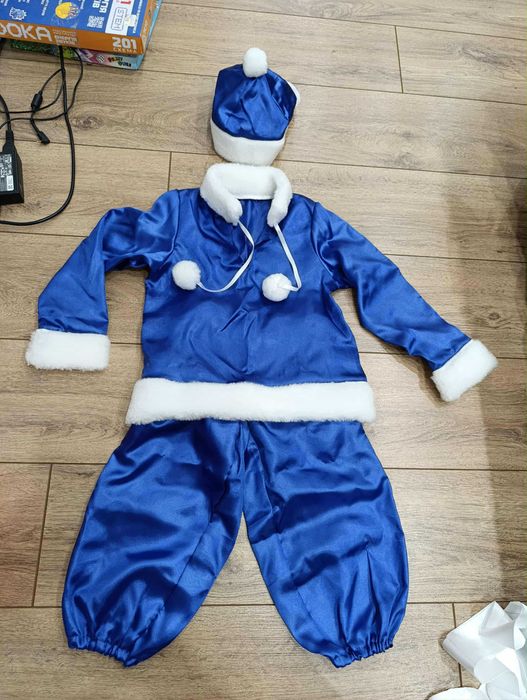 Продам новорічний костюм Миколая