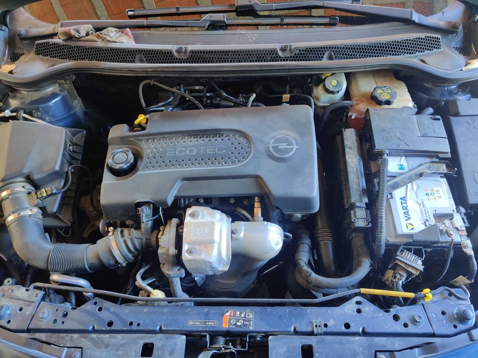 Opel astra sport tourer