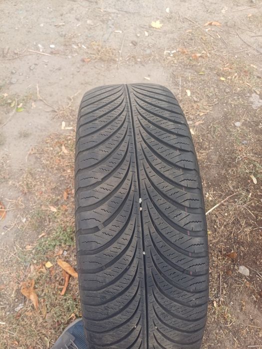 Шыны 2шт. 215×65×16, 205×55×16 4шт.