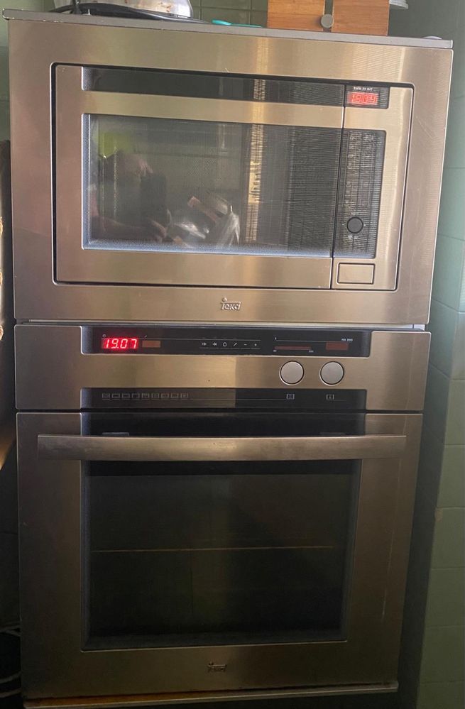 Conjunto Teka – Forno + Micro-ondas Encastrados (Inox)