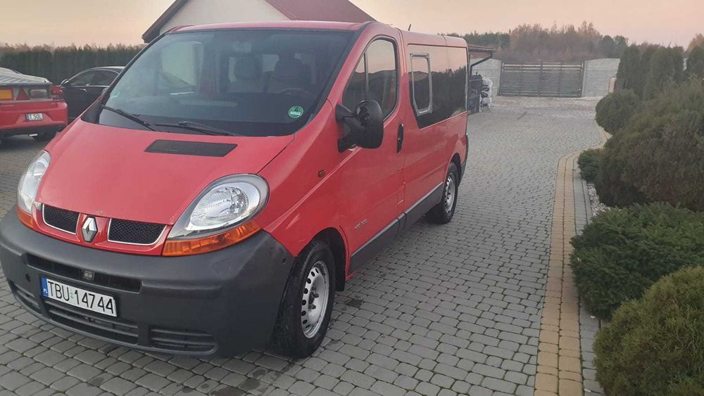 Renault Trafic 1.9dci,101 KM-6 Biegów,9-Osobowy,Zarejestrowany.