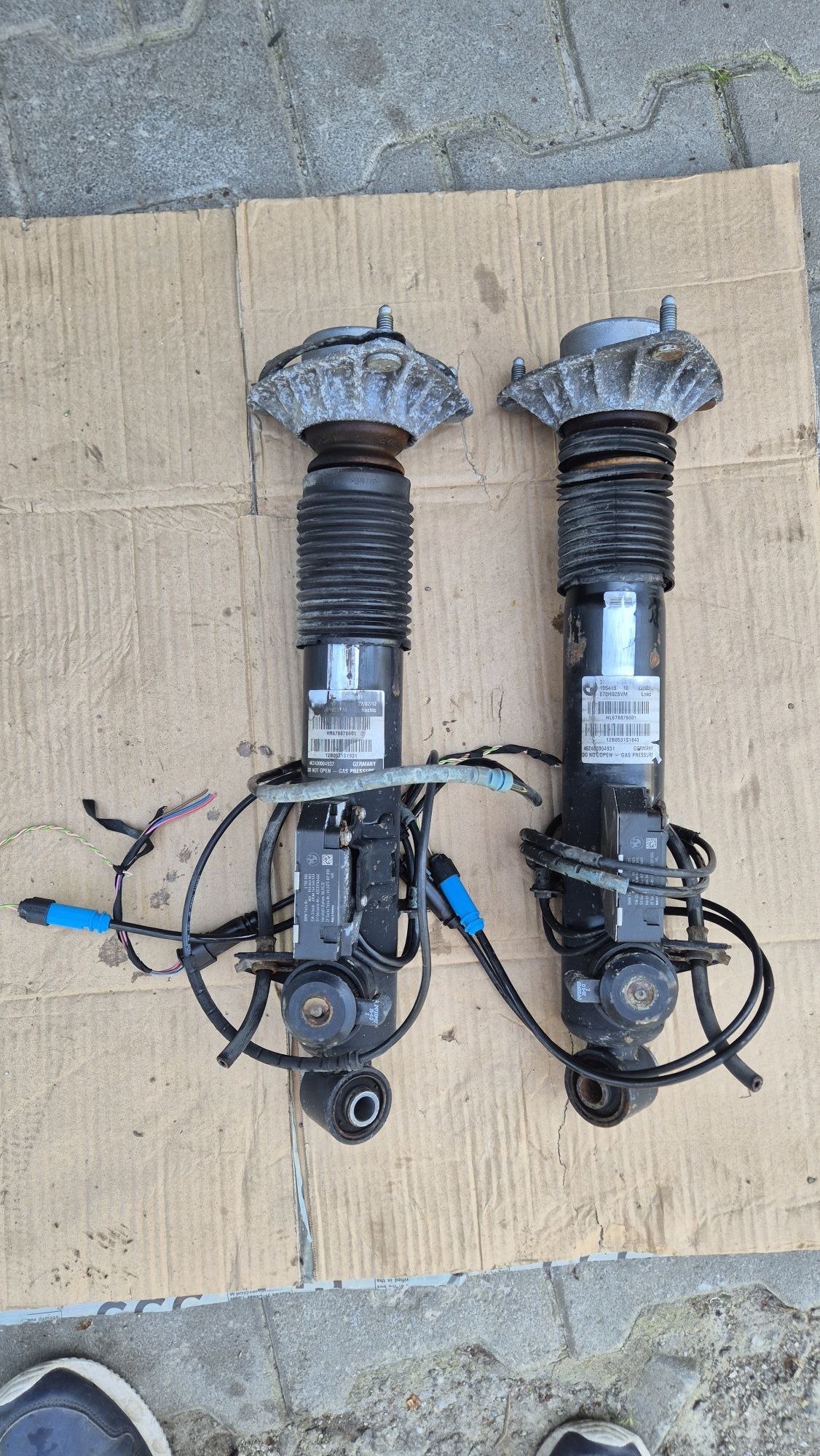 Bmw x5 e70 x6 e71 amortyzatory tył edc vdc