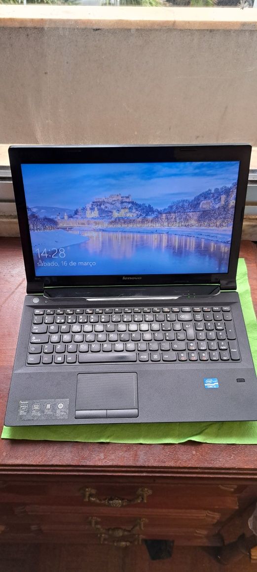 Laptop Lenovo B580