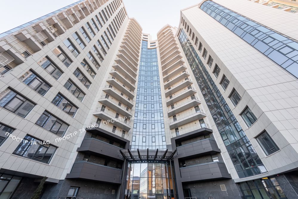 Продам видову 120м2 квартиру у ЖК Busov Hill. Ексклюзив
