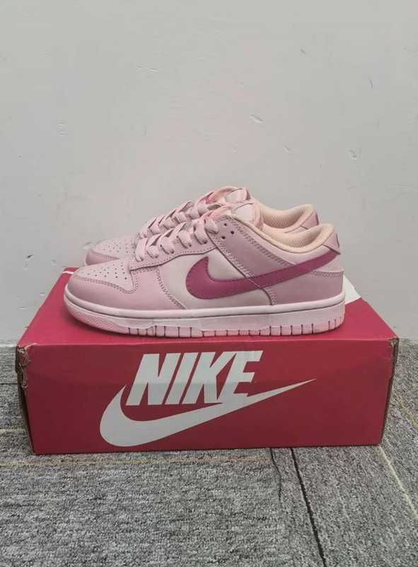 Buty unisex różowe r.40