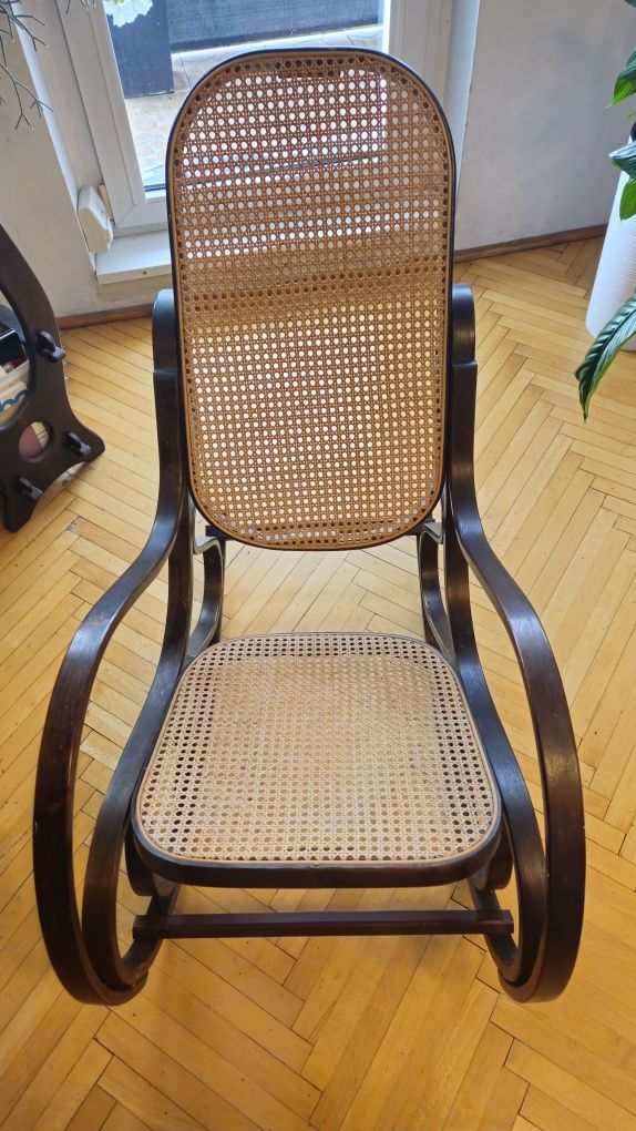 Fotel bujany ratanowy wzmacniany