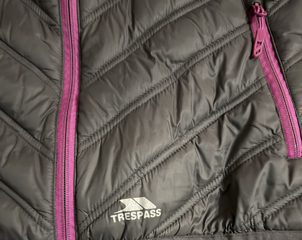 Куртка женская Trespass. Размер М