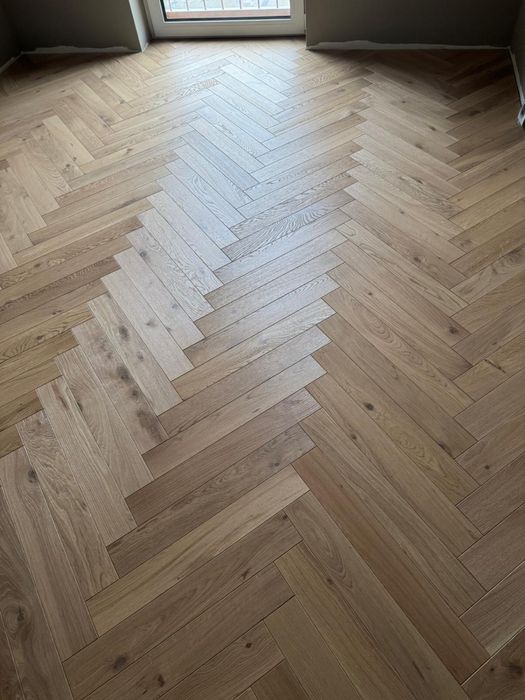 Podłoga Jodełka K. Dąb Rustic 14x90x600mm, 4faza, OlejUV BRESLAU x2