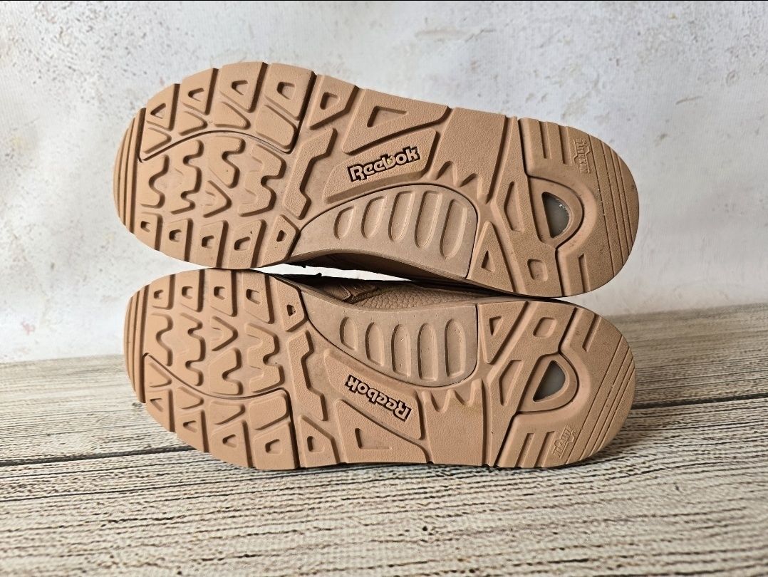 Reebok rozmiar 42