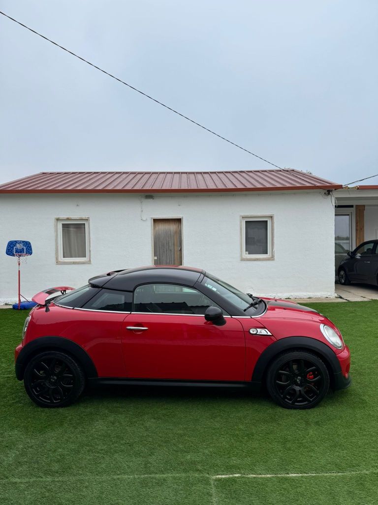 Mini Cooper Impecável