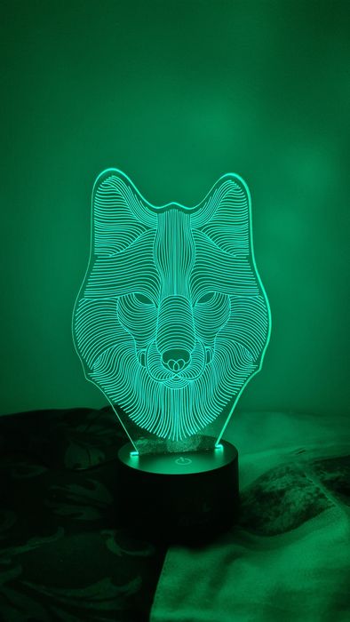 Lampka nocna wilk RGB USB