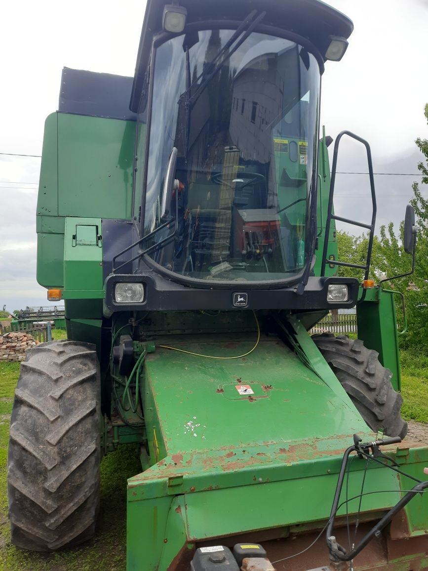 John Deere 1177 комбайн