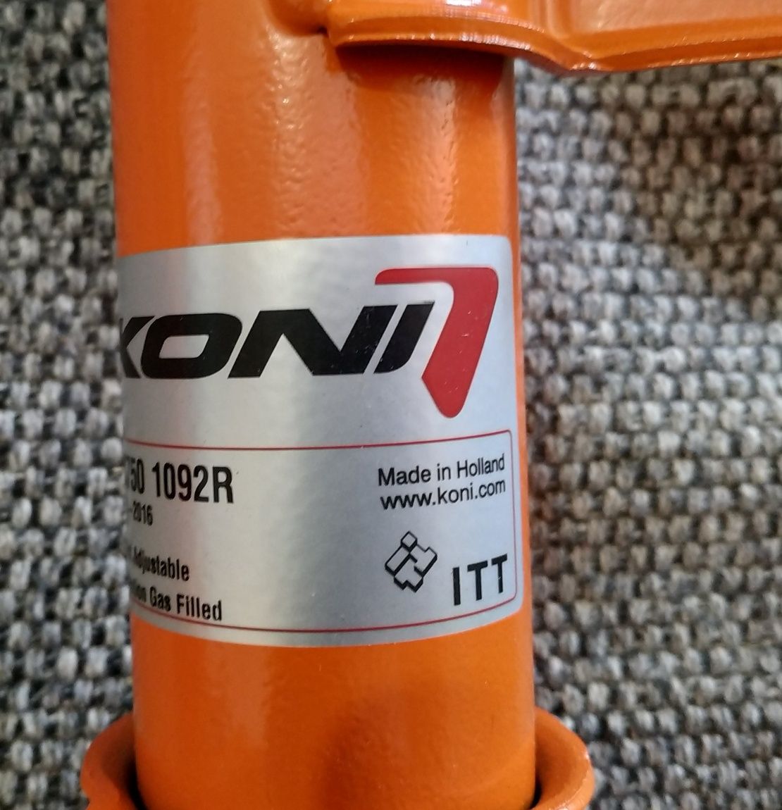 Amortecedores KONI STR 1092 - Opel Agila B, Suzuki Swift e Splash