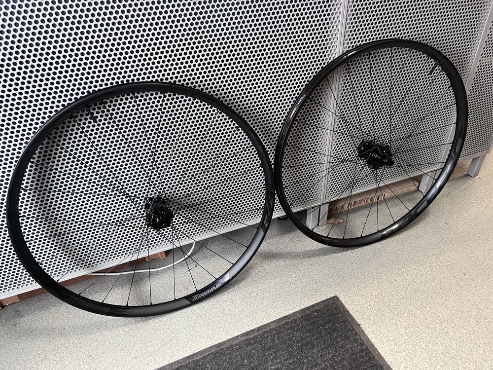 Koplet kół Race Face Turbine R 29” nowe Box