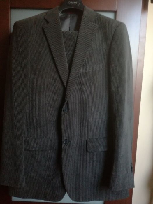 Garnitur męski PAWO sztruksowy
