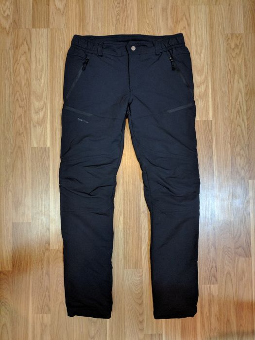 Зимние трекинговые softshell штаны quechua