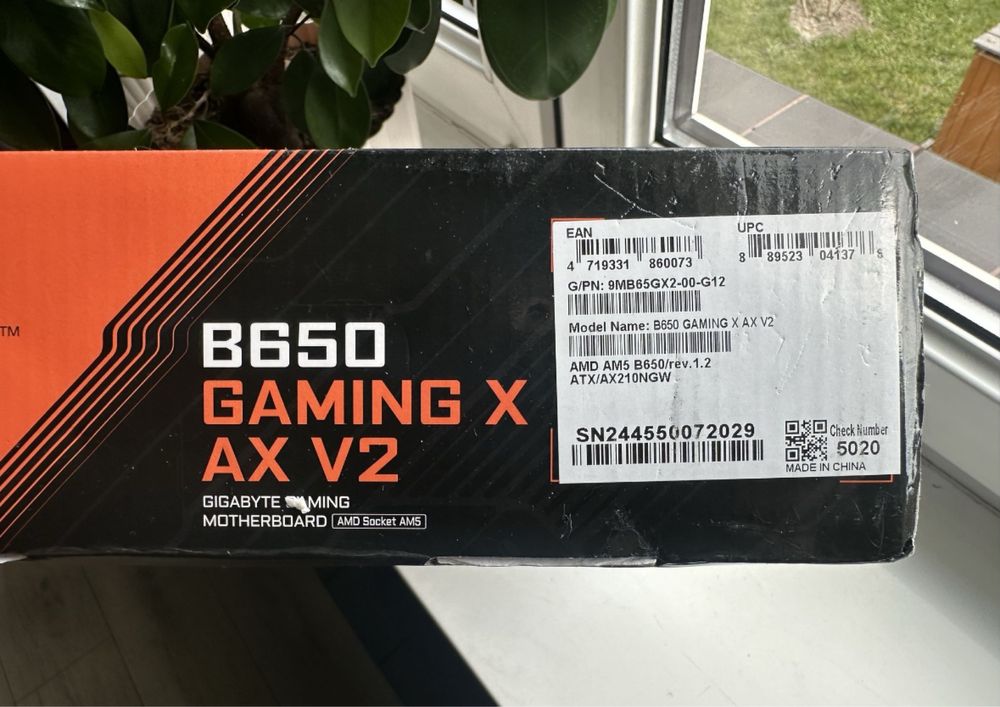 Płyta główna Gigabyte B650 GAMING X AX V2 ATX AMD Ryzen AM5 4x DDR5