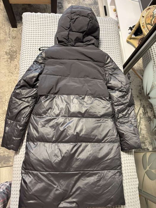 Продам зимову куртку жіночу