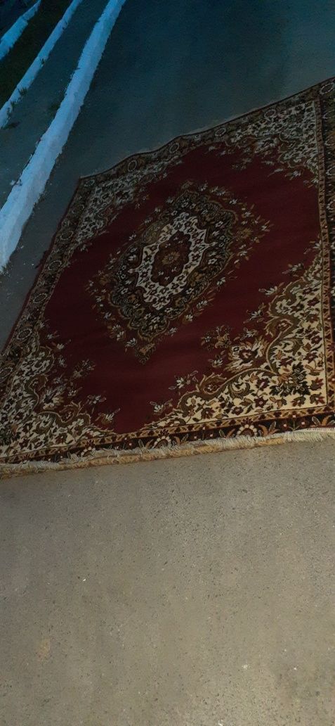 Продам килим 2х3 метра