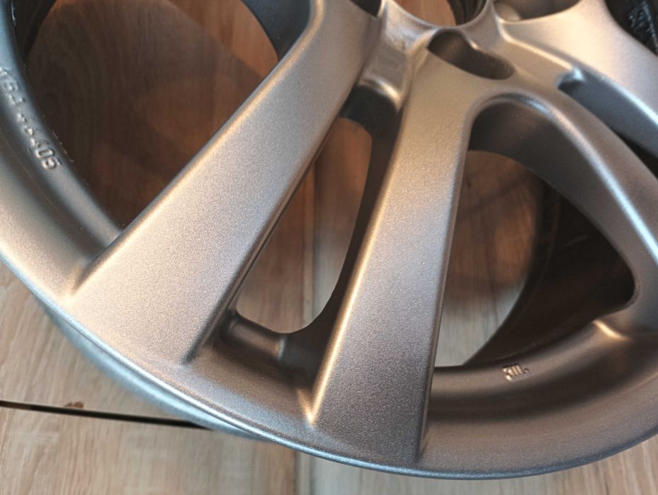 Felgi aluminiowe RIAL GTR 7.5x17 5x112 ET47, KBA 46405