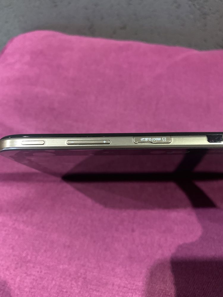 Планшет Samsung Galaxy Tab 3 GT-P5210 10.1” 16GB