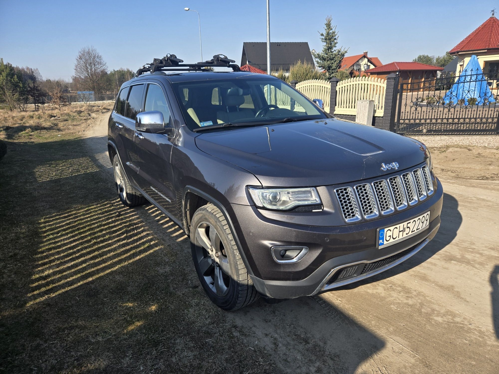 Jeep Grand Cherokee 2013 Polski salon bagażnik Thule