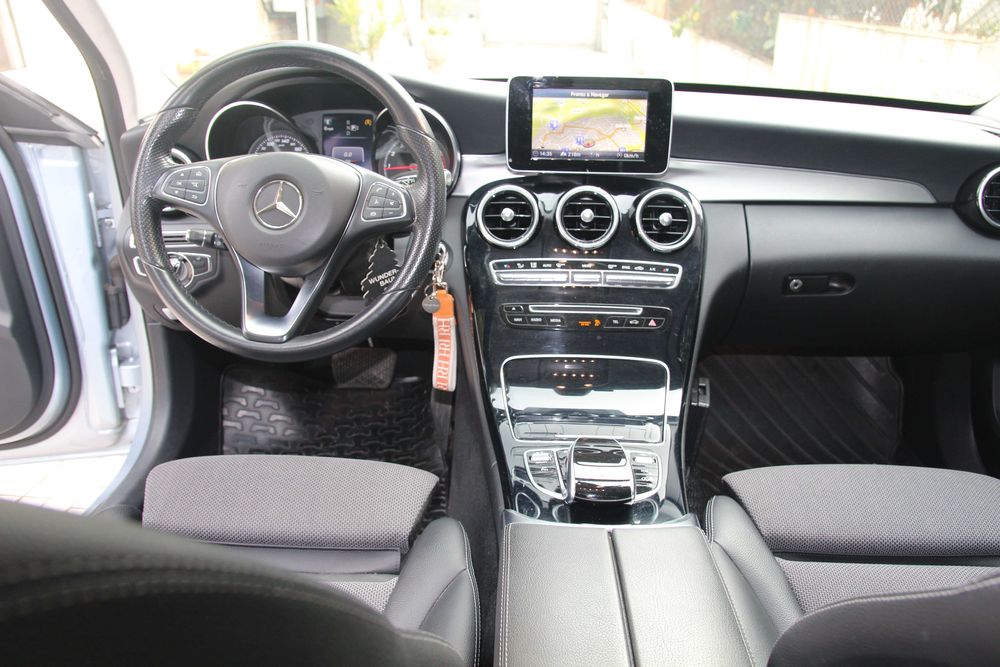 Mercedes Benz  C 180  Gasolina