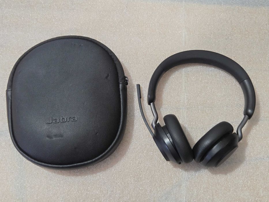Високоякісна гарнітура JABRA Evolve2 65