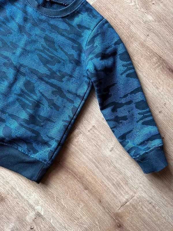 Granatowa moro bluza dla chłopca 104