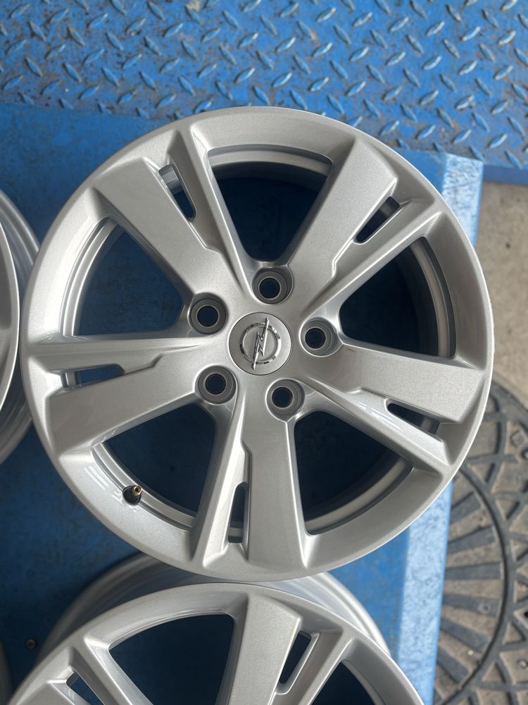 Felgi 5x115 16 Opel Insignia II Astra-J Zafira-C Ampera Antara
