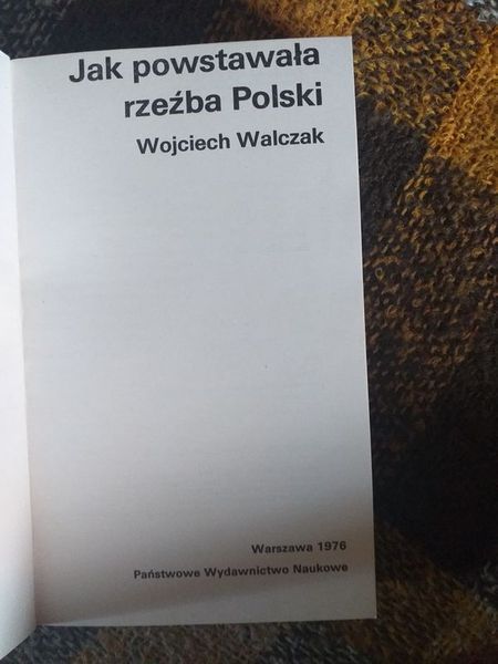 W.Walczak Jak powstawała rzeźba Polski PWN 1976