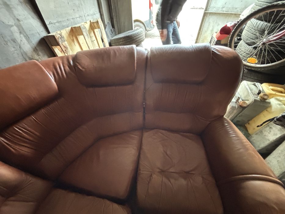 Диван п-образный