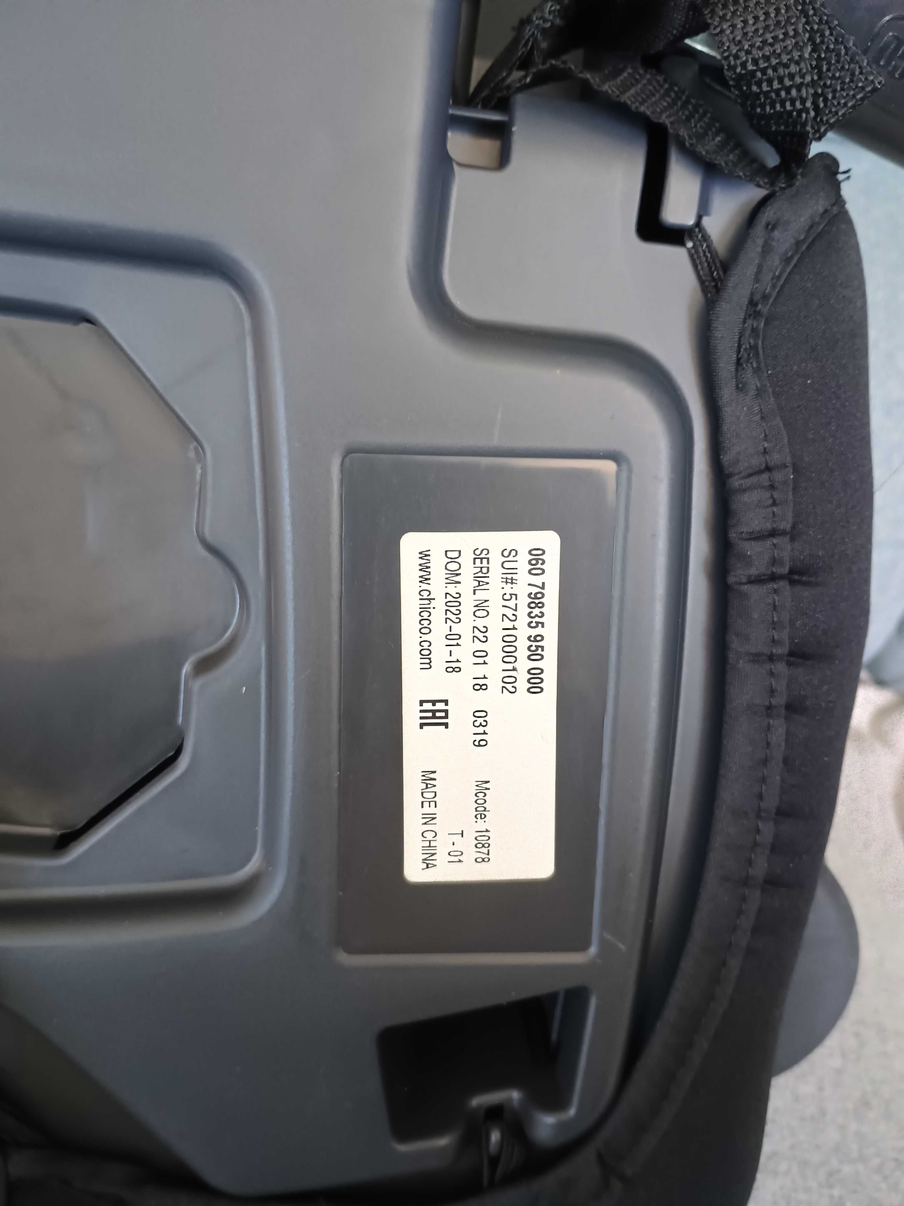 Chicco Gofit Plus Siedzisko Samochodowe Black 22-36Kg