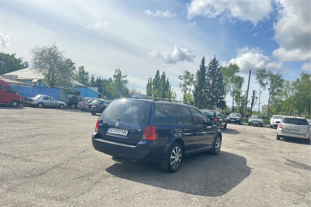 Volkswagen Golf 1.6 mpi гольф 4