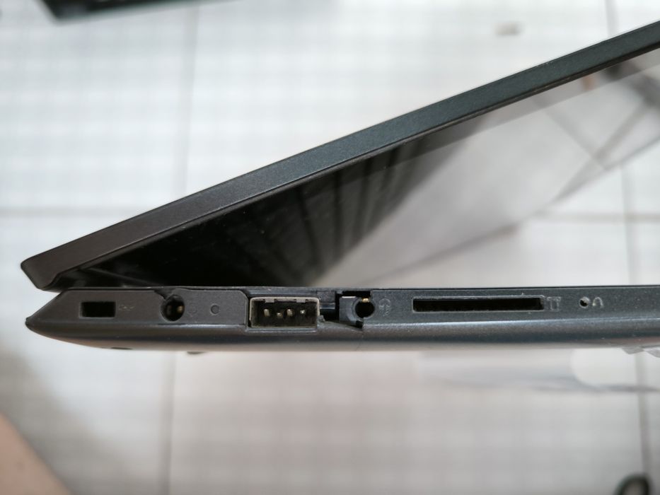 Lenovo yoga Y520 на відновлення, запчастини