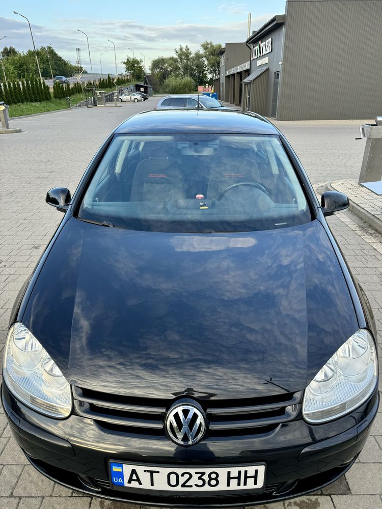 Volkswagen Golf 5 • 1.4 MPI • 2006 рік • Бензин