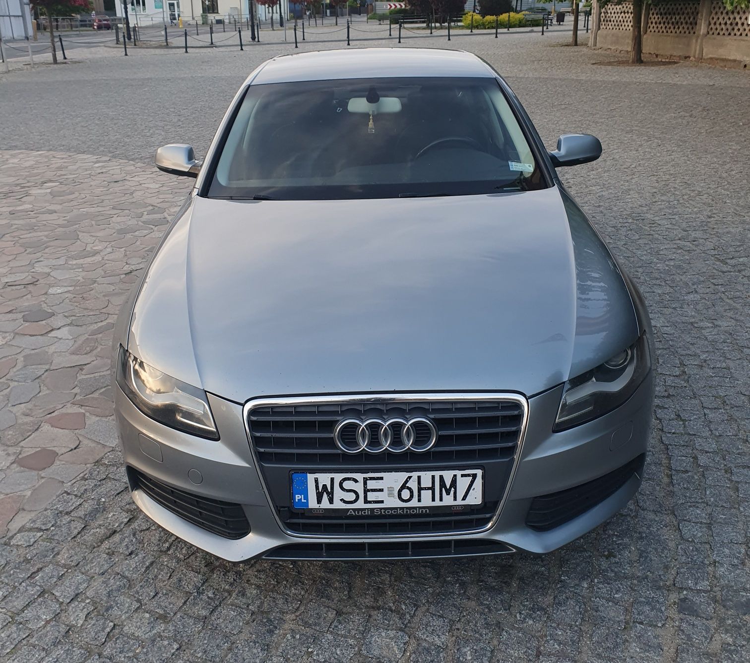 Audi A4 B8 2.0 TDi 2010 Common Rail 136 KM Xenon LED org przebieg