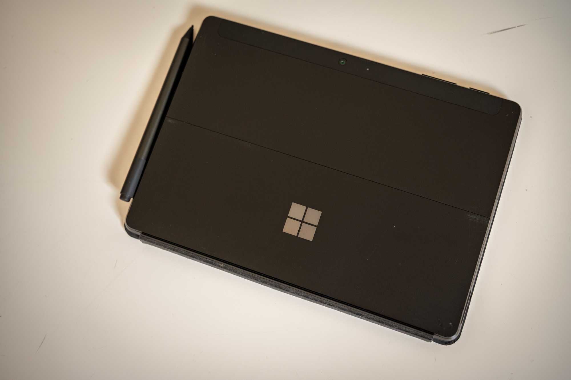 Microsoft Surface Go 3 LTE | i3 / 8GB / 256GB SSD