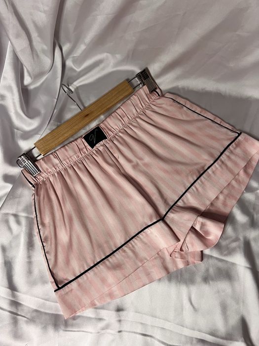 Оригінальна піжама Victoria’s Secret