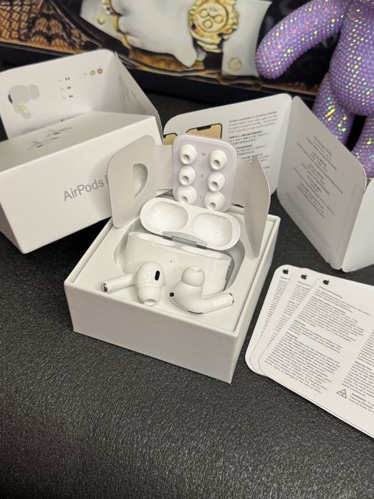 Навушники Apple AirPods Pro 2