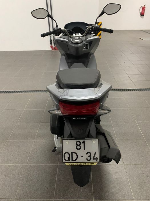 Honda PCX com menos de 5000km