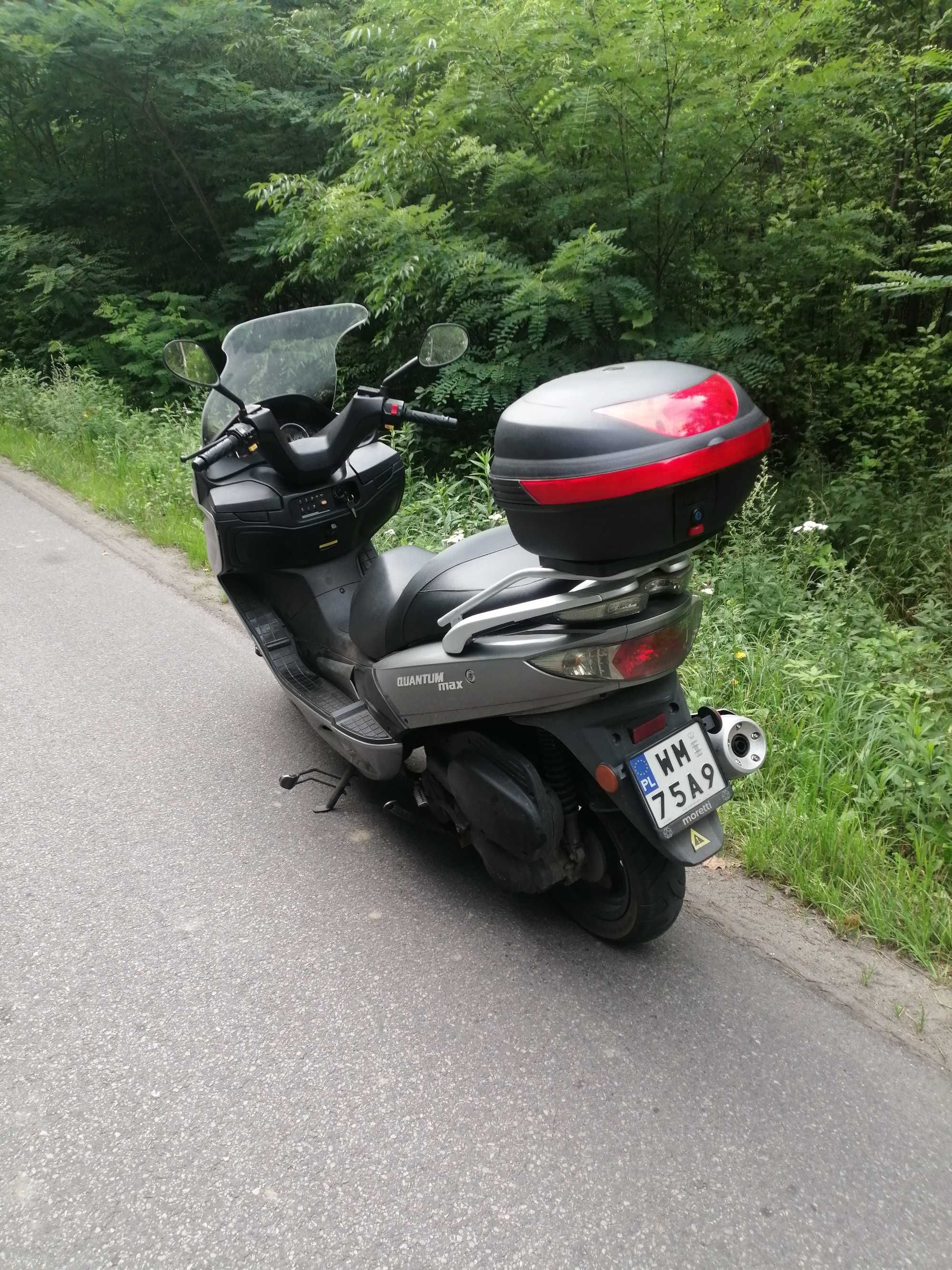 Sprzedam Maxi skuter Zipp Quantrum Max 125