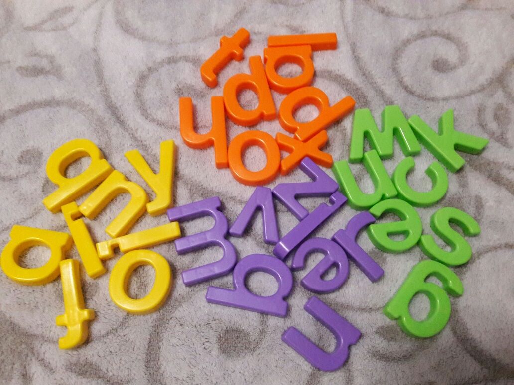 Набор букв Английского алфавита для игры и обучения. 57шт, 2 размера.