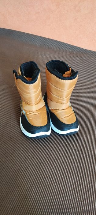 Зимові дитячі чоботи, черевики, сноубуси, розмір 24