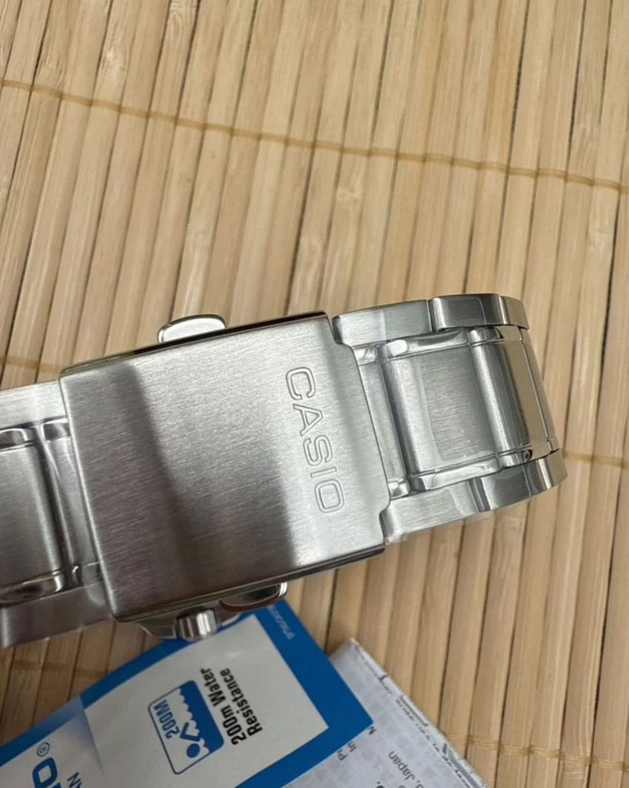 СРОЧНО! Продаю часы мужские Casio MDV-107D-1A1.